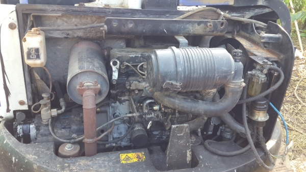 ขายด่วน kobelco 032 และ Mitsubishi MM40SR-3