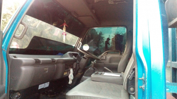 ขายดั้ม ISUZU 210 แรง รถนอก ทะเบียนพร้อมโอน (084-9535005)