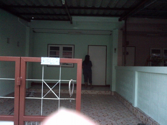 ขายบ้านทาวน์เฮาส์ 2 ชั้น ในสระบุรี ราคา 900000 บาท โทร 090628746