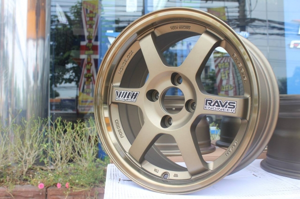 ล้อ TE37 ขอบ15X7 งานเหมือน ปั๊มครบ วงละ 2,500 บาท