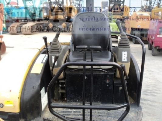 รถขุดเล็ก Cat 303CR #2643 รถนำเข้ามาจากญี่ปุ่น ตอนนี้จอดที่นิคมบางปะอิน อยุธยา ติดต่อ ใหม่ 061-4194022 รถขุดเล็ก Cat 303CR #2643 รถนำเข้ามาจากญี่ปุ่น ตอนนี้จอดที่นิคมบางปะอิน อยุธยา ติดต่อ ใหม่ 061-4194022
