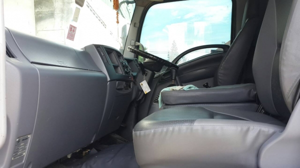 ขาย 10 ล้อ อีซูซุ 240 แรง ตู้เปียก ปี 54 ยาว 6.5 ม.วิ่ง 1xx,xxx สภาพดี สนใจติดต่อได้ที่ 081-9420141 , 081-5715326 ขาย 10 ล้อ อีซูซุ 240 แรง ตู้เปียก ปี 54 ยาว 6.5 ม.วิ่ง 1xx,xxx สภาพดี สนใจติดต่อได้ที่ 081-9420141 , 081-5715326