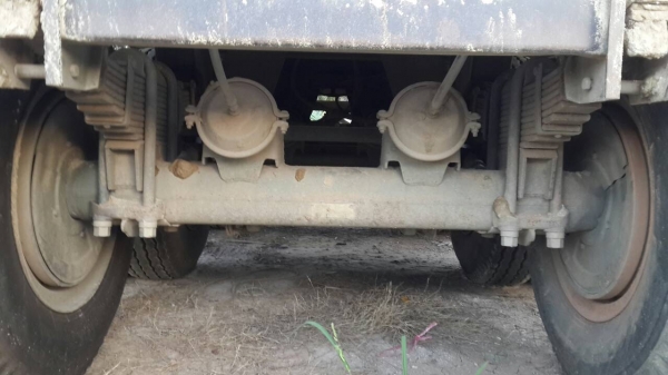 ขายหางเซมิดั้ม 3 เพลา อู่.สามมิตร ปี.51 ปรายปี ยาว.9.00 ม. สวยครับราคา.550000 สนใจโทรจองด่วน