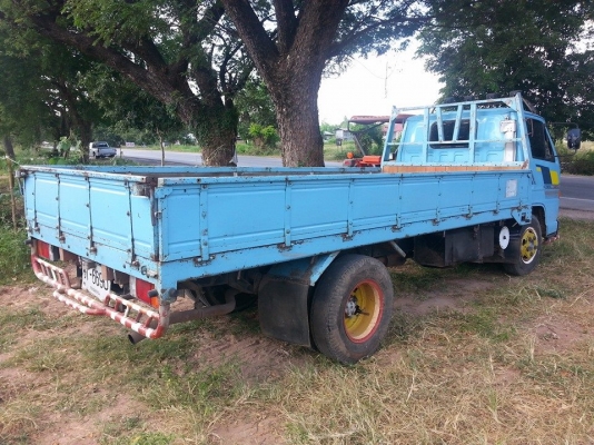 ขายรถ6ล้อ NKR110แรง ปี37 เครื่องดีแคชซีสวย ยางดี ภายในสวย สภาพพร้อมใช้งาน เอกสารพร้อมโอน สนใจโทร 090-8588220คุณนะ 093-3258446คุณบิว หรือเข้าดูสินค้าอื่นๆได้ที่ www.truck.in.th/498 หรือเพจFacebook ณรงค์ ซื้อขายรถมือสอง (เว็บไซต์ส่วนตัว) หรือFacebook ตลาดรถ