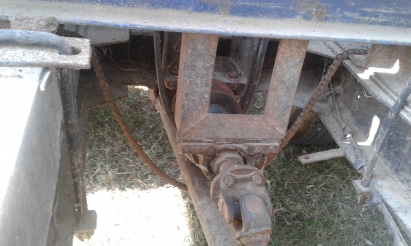 หกล้อ อีซูซุ TL85 ช่วงสั้น ตู้นวดข้าวเกษตรพัฒนา5ฟุต พร้อมใช้ เล่มทะเบียนชุดโอนมีครบ