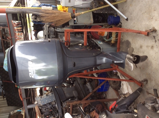 ขายเครื่องยนต์ติดท้ายเรือyamahaf250g
