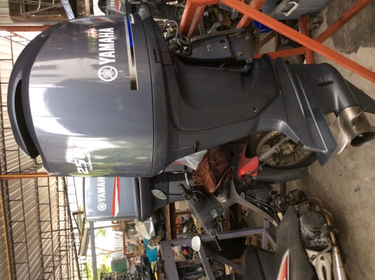ขายเครื่องยนต์ติดท้ายเรือyamahaf250g