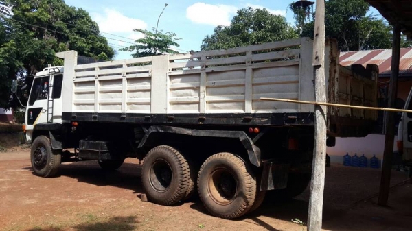 ขายดั้ม2เพลา FN527M-TD เครื่อง195แรง เบรกใหญ่ โลฮาย10สปีด สภาพพร้อมใช้งาน เอกสารพร้อมโอน สนใจโทร 090-8588220คุณนะ 093-3258446คุณบิว หรือเข้าดูสินค้าอื่นๆได้ที่ www.truck.in.th/498 หรือเพจFacebook ณรงค์ ซื้อขายรถมือสอง (เว็บไซต์ส่วนตัว) หรือFacebook ตลาดรถ