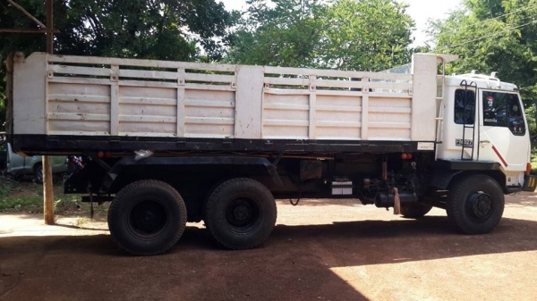 ขายดั้ม2เพลา FN527M-TD เครื่อง195แรง เบรกใหญ่ โลฮาย10สปีด สภาพพร้อมใช้งาน เอกสารพร้อมโอน สนใจโทร 090-8588220คุณนะ 093-3258446คุณบิว หรือเข้าดูสินค้าอื่นๆได้ที่ www.truck.in.th/498 หรือเพจFacebook ณรงค์ ซื้อขายรถมือสอง (เว็บไซต์ส่วนตัว) หรือFacebook ตลาดรถ