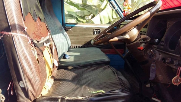 ขายรถ6ล้อ KS110แรง เครื่องดีแคชซีสวย สภาพพร้อมใช้งาน เอกสารพร้อมโอน สนใจโทร 090-8588220คุณนะ 093-3258446คุณบิว หรือเข้าดูสินค้าอื่นๆได้ที่ www.truck.in.th/498 หรือเพจFacebook ณรงค์ ซื้อขายรถมือสอง (เว็บไซต์ส่วนตัว) หรือFacebook ตลาดรถมือสอง คุณนะ