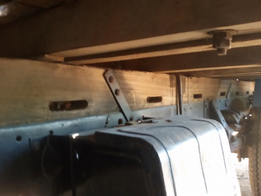 ขาย 6 ล้อ ISUZU NKR110 แรงม้า รถห้างแท้ๆสวยมากๆ((ลูกค้าอ.บัวใหญ่ โคราชซื้อเงินสดนำรถกลับถึงบ้านเรียบร้อยแล้ว)NKR58LU5M)เพอร์เฟ็กทั้งคัน เกียร์สั้นแท้จากศูนย์ ดั้มหัวได้ เครื่องแน่นมาก แห้ง แรงดีสุดๆ (4BE1ฝาดำ) แซสซีสวยๆเยี่ยมเหมือนรถใหม่ รถวิ่งดีขับขี่ง่า