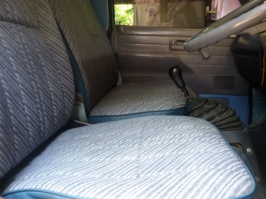 ขาย 6 ล้อ ISUZU NKR110 แรงม้า รถห้างแท้ๆสวยมากๆ((ลูกค้าอ.บัวใหญ่ โคราชซื้อเงินสดนำรถกลับถึงบ้านเรียบร้อยแล้ว)NKR58LU5M)เพอร์เฟ็กทั้งคัน เกียร์สั้นแท้จากศูนย์ ดั้มหัวได้ เครื่องแน่นมาก แห้ง แรงดีสุดๆ (4BE1ฝาดำ) แซสซีสวยๆเยี่ยมเหมือนรถใหม่ รถวิ่งดีขับขี่ง่า