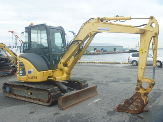 kOMATSU PC40MR-2 เก่าญี่ปุ่น สวยจัด 650,000 คับ kOMATSU PC40MR-2 เก่าญี่ปุ่น สวยจัด 650,000 คับ