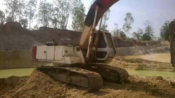 ซูมิตโตF2 2500. สภาพพร้อมใช้งาน โซ่เต็มเอวแน่น เครื่องดี ปั้มดี รถยืนบ่อดินอย่างเดียว ทำงานได้เลย ไม่ต้องทำอะไร ไม่มีเอกสาร 385,000 (ต่อรอง) ปั้ม K3v ซูมิตโตF2 2500. สภาพพร้อมใช้งาน โซ่เต็มเอวแน่น เครื่องดี ปั้มดี รถยืนบ่อดินอย่างเดียว ทำงานได้เลย ไม่ต้องทำอะไร ไม่มีเอกสาร 385,000 (ต่อรอง) ปั้ม K3v