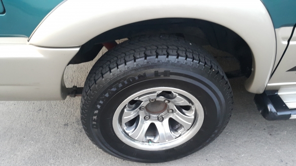 ขายอีซูซุปี99 Adventureเกียร์ออโต้กียร์ออโต้เครื่อง 2800 เทอร์โบดีเซลเดิมๆ สภาพตัวจริงสวยมาก ถูกเหลือเชื่อ ราคา 148,000บาท ติดต่อ คุณเอ๋ 092-6356419