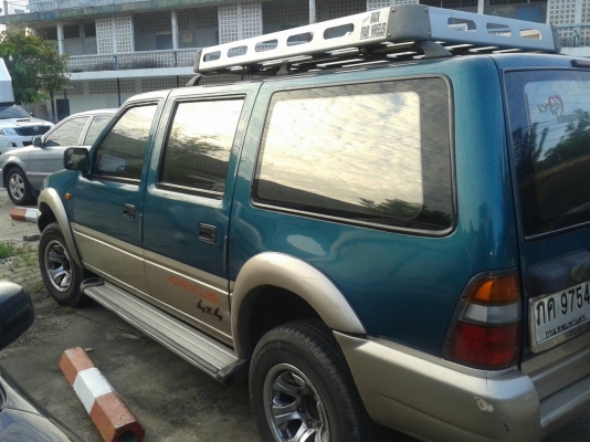 ขายอีซูซุปี99 Adventureเกียร์ออโต้กียร์ออโต้เครื่อง 2800 เทอร์โบดีเซลเดิมๆ สภาพตัวจริงสวยมาก ถูกเหลือเชื่อ ราคา 148,000บาท ติดต่อ คุณเอ๋ 092-6356419