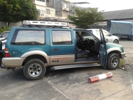 ขายอีซูซุปี99 Adventureเกียร์ออโต้กียร์ออโต้เครื่อง 2800 เทอร์โบดีเซลเดิมๆ สภาพตัวจริงสวยมาก ถูกเหลือเชื่อ ราคา 148,000บาท ติดต่อ คุณเอ๋ 092-6356419