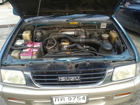 ขายอีซูซุปี99 Adventureเกียร์ออโต้กียร์ออโต้เครื่อง 2800 เทอร์โบดีเซลเดิมๆ สภาพตัวจริงสวยมาก ถูกเหลือเชื่อ ราคา 148,000บาท ติดต่อ คุณเอ๋ 092-6356419