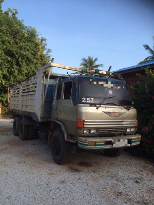 ( เปิดขายอีกรอบ ) HINO F17 วางเครื่อง HO7D  สองเพลา กระบะเหล็กดั๊ม เบรคทิฟฟี่