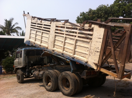 ( เปิดขายอีกรอบ ) HINO F17 วางเครื่อง HO7D  สองเพลา กระบะเหล็กดั๊ม เบรคทิฟฟี่