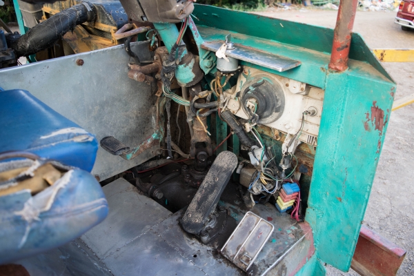 ขายอีแต๋น เครื่องอีซูสุ 195 6HE 2เพลา