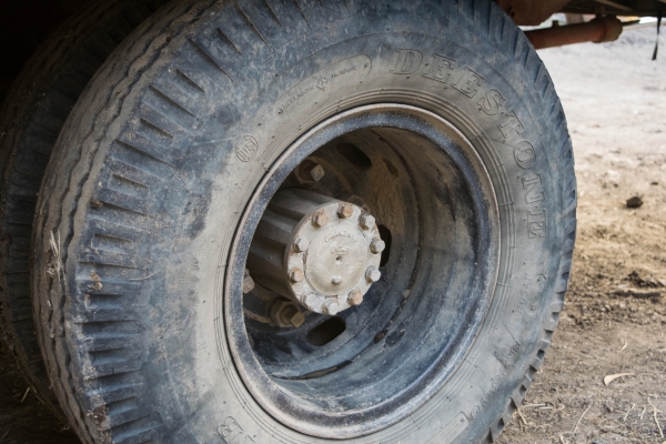 ขายอีแต๋น เครื่องอีซูสุ 195 6HE 2เพลา