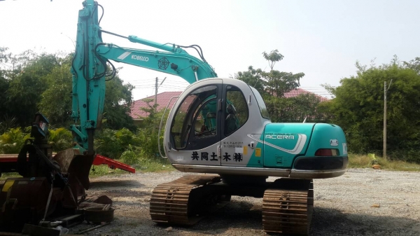 KOBELCO SK 100-2เก่าญี่ปุ่นสวย 4000 กว่าชั่วโมงราคาไม่แพง KOBELCO SK 100-2เก่าญี่ปุ่นสวย 4000 กว่าชั่วโมงราคาไม่แพง
