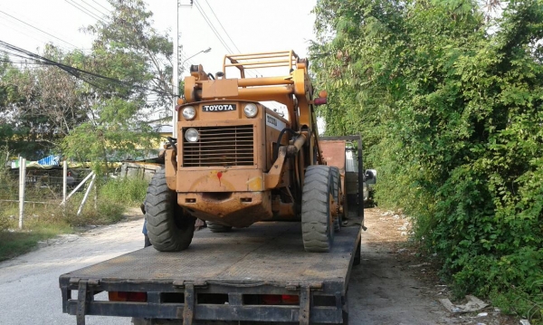 มาถึงแล้วครับ รถตักล้อยาง TOYOTA : SX เบนซิน ยกสูง 3.5 เมตร เก่าญี่ปุ่น มาถึงแล้วครับ รถตักล้อยาง TOYOTA : SX เบนซิน ยกสูง 3.5 เมตร เก่าญี่ปุ่น