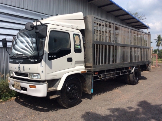 ISUZU DECA EURO1 6 ล้อ (รถวิ่งหมู) ยาว 6.5 ม. คอกเลส เครื่อง195แรง (6HH1) เครื่องดี ครัทซีสวย ยางใหม่ ขาย 750,000บาท (ศุภากร 081-1903107, 081-4252943)