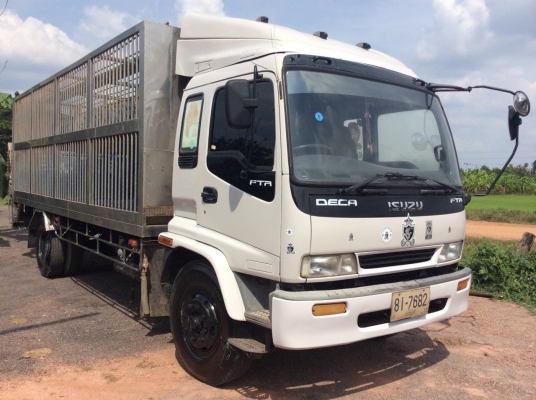 ISUZU DECA EURO1 6 ล้อ (รถวิ่งหมู) ยาว 6.5 ม. คอกเลส เครื่อง195แรง (6HH1) เครื่องดี ครัทซีสวย ยางใหม่ ขาย 750,000บาท (ศุภากร 081-1903107, 081-4252943)