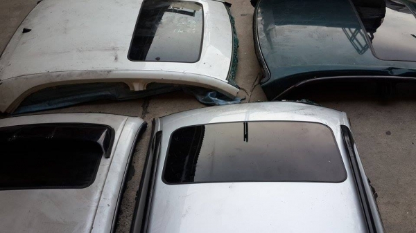 sunroof Nissan A32 sunroof Nissan A32