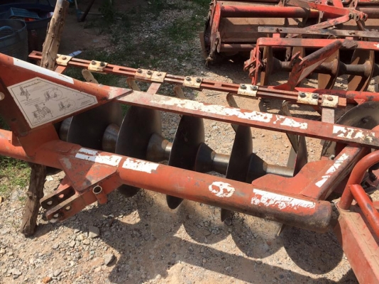 ขายรถไถKubota L4508 (4WD) พร้อมใบมีดหน้าและผานพรวนCMT24x6 รถพร้อมใช้งาน