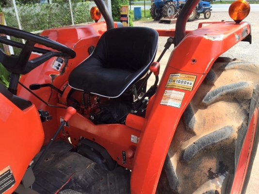 ขายรถไถKubota L4508 (4WD) พร้อมใบมีดหน้าและผานพรวนCMT24x6 รถพร้อมใช้งาน ขายรถไถKubota L4508 (4WD) พร้อมใบมีดหน้าและผานพรวนCMT24x6 รถพร้อมใช้งาน