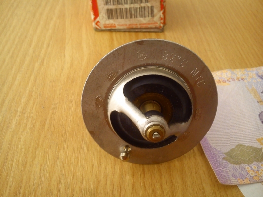 วาล์วน้ำ TOYOTA ตระกูล 4runner