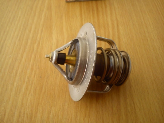 วาล์วน้ำ TOYOTA ตระกูล 4runner