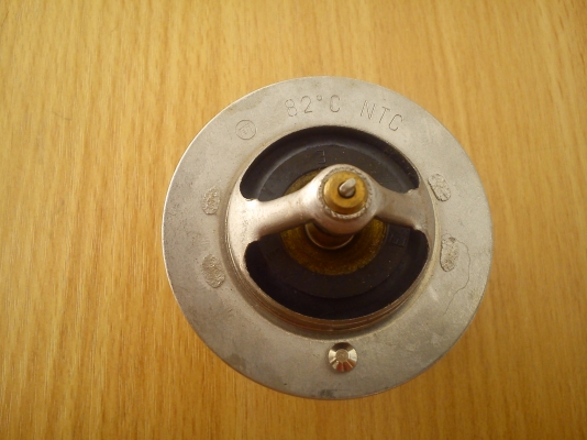 วาล์วน้ำ TOYOTA ตระกูล 4runner