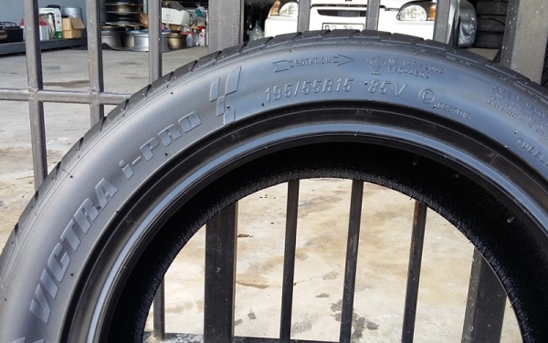 ยาง,195-55-15 MAXXIS I-PRO ปี15สภาพ99.99\% 5,500 ยาง,195-55-15 MAXXIS I-PRO ปี15สภาพ99.99\% 5,500