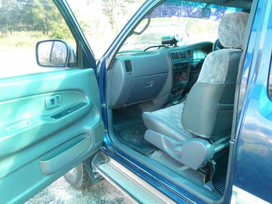 ขายโตโยต้าไทเกอร์ ปี44 TIGER 4WD เครื่อง V8 รถสวย พร้อมใช้งาน ขายโตโยต้าไทเกอร์ ปี44 TIGER 4WD เครื่อง V8 รถสวย พร้อมใช้งาน