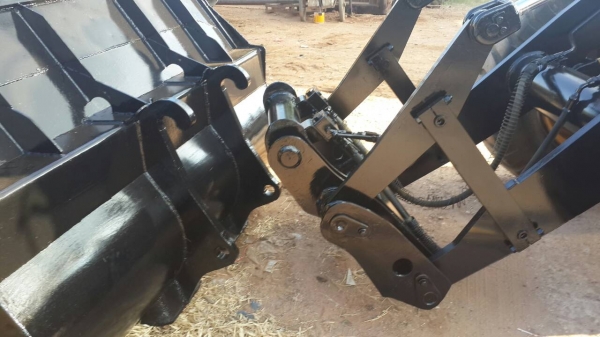 ขายรถตัก CAT IT12 สภาพสวย พร้อมใช้ พร้อมลุย