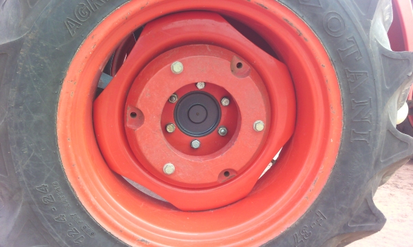 ขายแล้วครับกลางอากาศ ขอบคุณTRUCK2HAND คับ ขายคับ215000 คูโบต้า36 แรง ขายแล้วครับกลางอากาศ ขอบคุณTRUCK2HAND คับ ขายคับ215000 คูโบต้า36 แรง