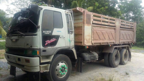 Hino3m  ติดต่อ080-1405528