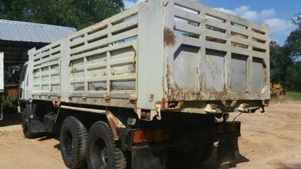 HINO FM-3H สิบล้อสองเพลา195 แรง รถพร้อมใช้ สภาพดี เครื่องดี คัสซีสวย HINO FM-3H สิบล้อสองเพลา195 แรง รถพร้อมใช้ สภาพดี เครื่องดี คัสซีสวย