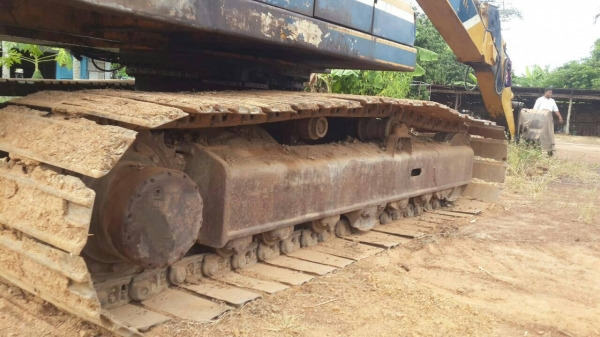 KOBELCO MARK 1 SK200 รถพร้อมใช้ ทำงานได้ดี ปั้มเค 3 วี ราคาสุดคุ้มครับ KOBELCO MARK 1 SK200 รถพร้อมใช้ ทำงานได้ดี ปั้มเค 3 วี ราคาสุดคุ้มครับ