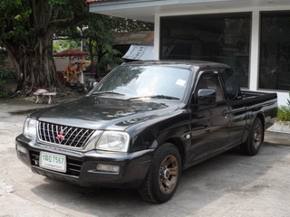 MITSUBISHI STRADA MEGA CAB GLX 2.8 MT ปี 2003 จัดไฟแนนซ์ได้ T.086-527-9533