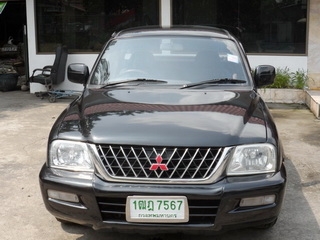 MITSUBISHI STRADA MEGA CAB GLX 2.8 MT ปี 2003 จัดไฟแนนซ์ได้ T.086-527-9533