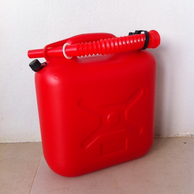 แกลลอนน้ำมันขนาด 20L 10L 5L