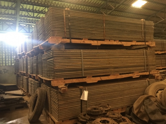 แผ่นอลูมิเนียม รองตีนช้างรถเครน ขนาาดกว้าง60ซ.มยาว360ซ.ม