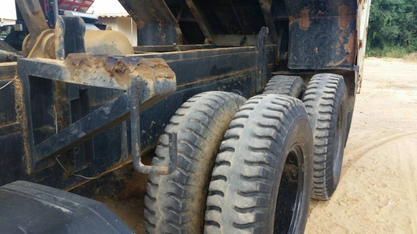 ขายสิบล้อ Hino FM 3 H 2 เพลา ดรั้ม เครื่อง 195 แรง เอกสารพร้อมโอน สภาพสวยไม่มีที่ติ สนใจ 0810604538 ขายสิบล้อ Hino FM 3 H 2 เพลา ดรั้ม เครื่อง 195 แรง เอกสารพร้อมโอน สภาพสวยไม่มีที่ติ สนใจ 0810604538