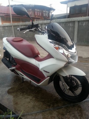 ขาย-แลกบึ๊กไบท์ HONDA PCX150 ปี56 บ้านๆวิ่ง9000กว่าโล สนใจติดต่อได้ครับ ขาย-แลกบึ๊กไบท์ HONDA PCX150 ปี56 บ้านๆวิ่ง9000กว่าโล สนใจติดต่อได้ครับ