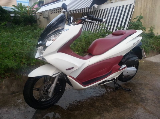 ขาย-แลกบึ๊กไบท์ HONDA PCX150 ปี56 บ้านๆวิ่ง9000กว่าโล สนใจติดต่อได้ครับ